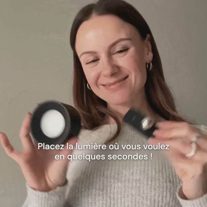 Pose du support magnétique et de l'applique Lumora™ en quelques secondes